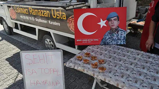 Şehit Hayrına Lokma Dağıtıldı
