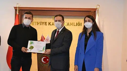 Muhtarlara sertifikaları verildi