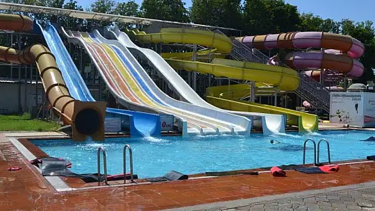 Aquapark'ta eğlencenin suyunu çıkardılar