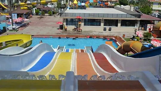 Aquapark'ta eğlencenin suyunu çıkardılar