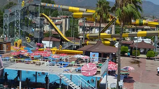 Aquapark'ta eğlencenin suyunu çıkardılar