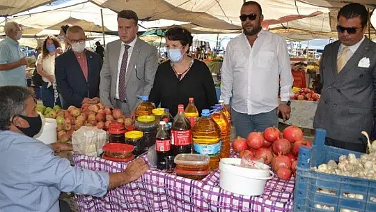 İYİ PARTİ FETHİYE'DE DERT DİNLEDİ