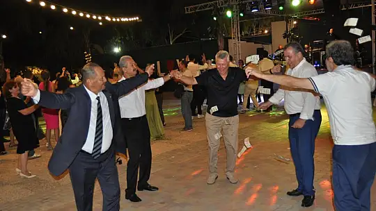 Karayiğit ile Çetin Ailesinin Mutlu Günü