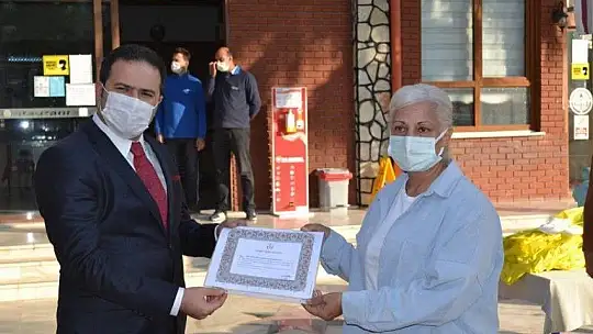 Öğretmenler Günü programla kutlandı