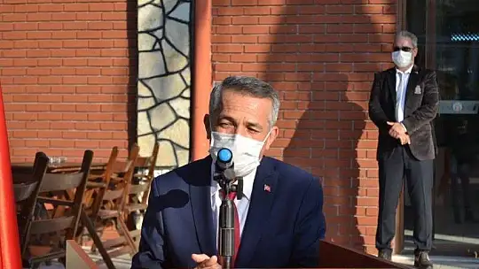 Öğretmenler Günü programla kutlandı