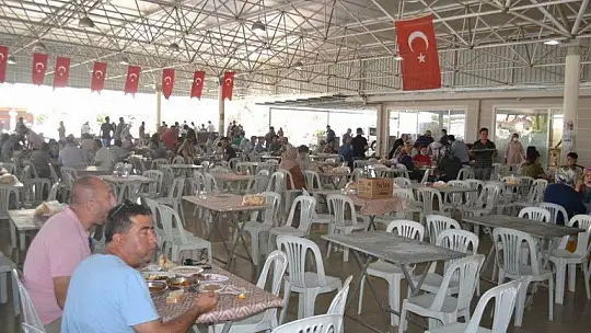 Şehit Yasin Ağır'ın ölüm yıl dönümünde Mevlid-i Şerif yemeği verildi