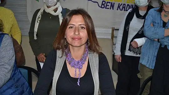 8 Mart'ta mor zincir oluşturacaklar