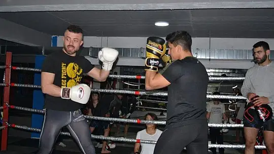 Boks Eğitim Programı'na Fethiye ev sahipliği yaptı