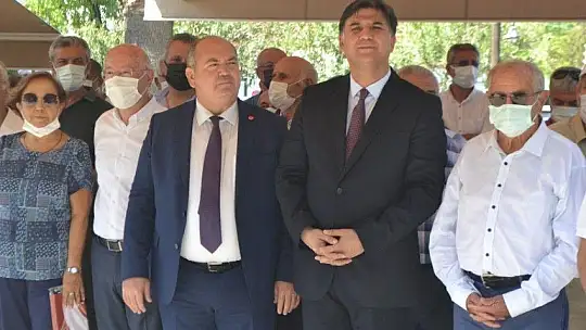 CHP 30 Ağustos Zafer Bayramını coşku ile kutladı