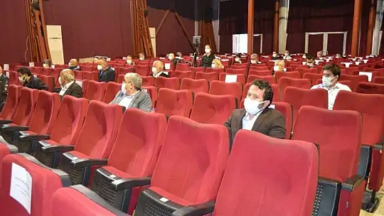 Pazarcı esnafının işgaliye ücretlerinde indirim yapılacak