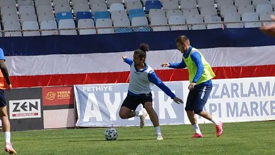 Bahri Kaya Fethiyespor'a alışıyor