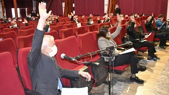 Pazarcı esnafının işgaliye ücretlerinde indirim yapılacak