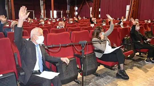 Pazarcı esnafının işgaliye ücretlerinde indirim yapılacak