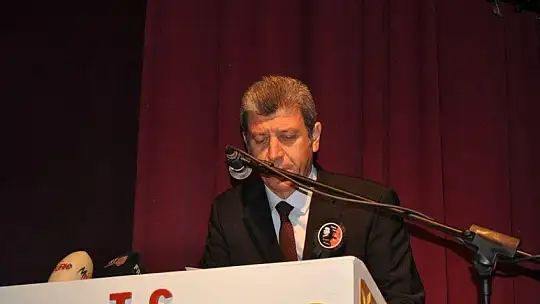 10 Kasım Atatürk'ü anma etkinliğinde duygu dolu anlar yaşandı