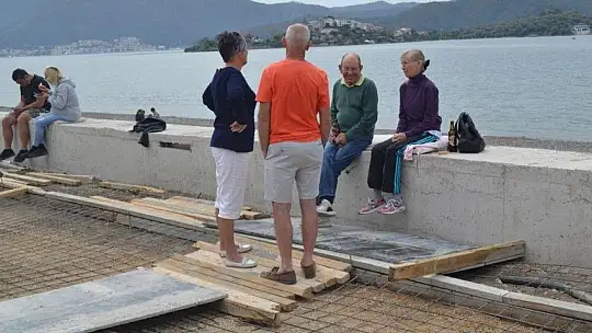 Ay, Ukrayna – Rusya çekişmesi dezavantaj oldu