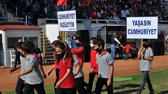 Fethiye'de Cumhuriyet Bayramı Coşkuyla Kutlandı