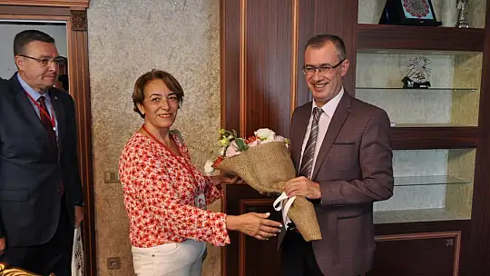 Ege Gazeteciler Federasyonu'ndan Kaymakam Ertaş'a ziyaret