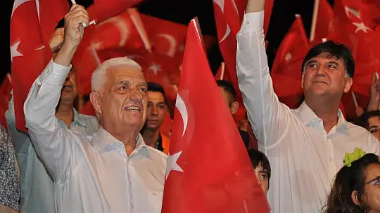 Fethiye'de Kıraç'tan Muhteşem Konser