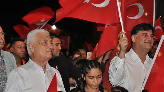 Fethiye'de Kıraç'tan Muhteşem Konser