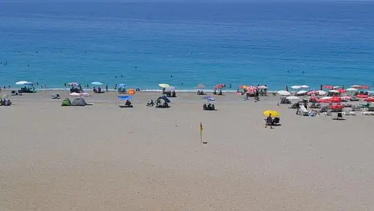 Kurban Bayramı Öncesi Ölüdeniz Tıklım Tıklım Doldu
