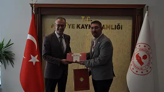 Ege Gazeteciler Federasyonu'ndan Kaymakam Ertaş'a ziyaret