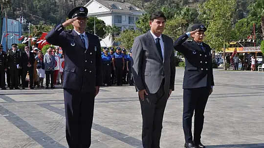 30 Ağustos Zafer Bayramı Fethiye'de Törenle Kutlandı