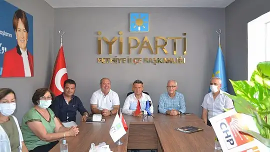 Zeybekoğlu'ndan İYİ Parti Fethiye İlçe Binasına ziyaret