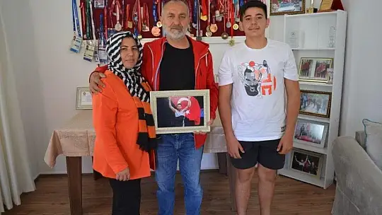 Fethiye ve Seydikemer'de altın madalya coşkusu yaşanıyor