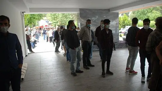 Kaymakamlıkta izin kuyruğu