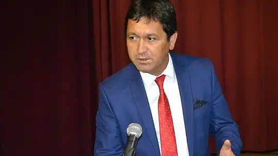 Muhtar 'Niyazi Canözü' Tekrar Başkan Seçildi