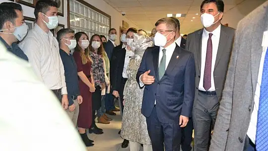 Davutoğlu Başkan Karaca'yı ziyaret etti