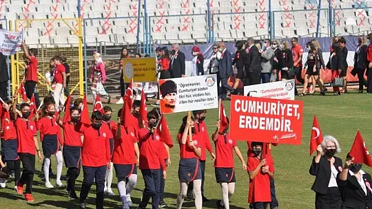 Fethiye'de Cumhuriyet Bayramı Coşkuyla Kutlandı