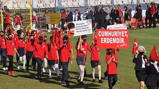 Fethiye'de Cumhuriyet Bayramı Coşkuyla Kutlandı