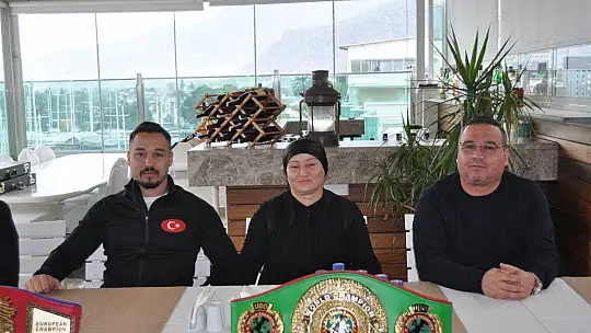 BOKSÖR ALCU, BASIN MENSUPLARI İLE KAHVALTIDA BULUŞTU