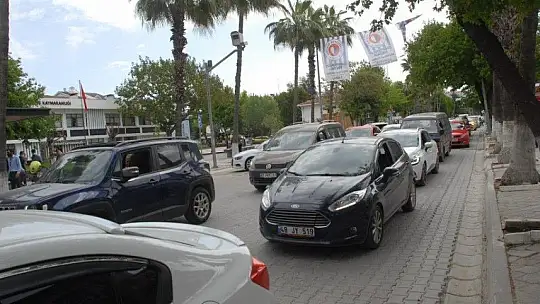 Tam kapanma öncesi Fethiye'ye de akın oldu