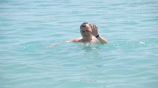 Kısıtlamada plajlar tatilcilere kaldı 