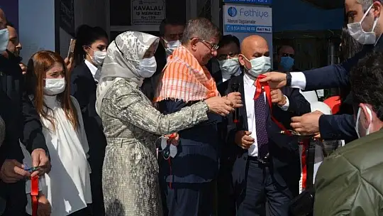 Davutoğlu, Fethiye İlçe Binası açılışını gerçekleştirdi