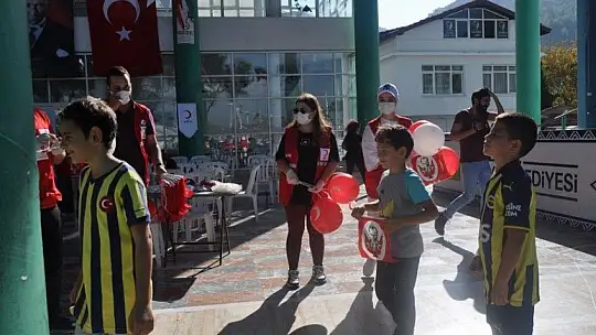 Kızılay'dan Cumhuriyet Bayramı etkinliği
