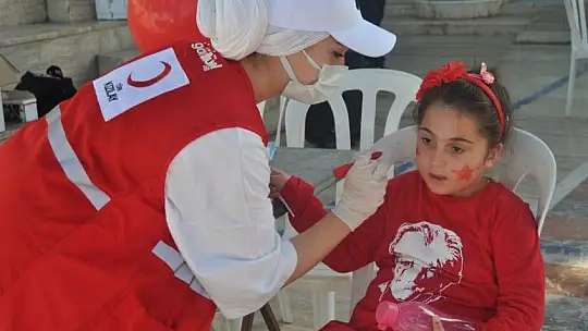 Kızılay'dan Cumhuriyet Bayramı etkinliği