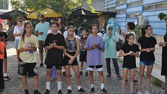 Alzheimer Haftası'na Farkındalık Koşusu Düzenlendi