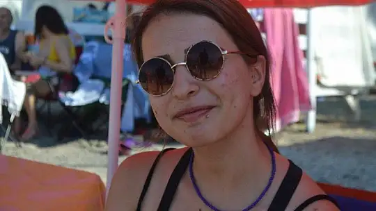 Büyük Samanlık Plajında Bayram Yoğunluğu