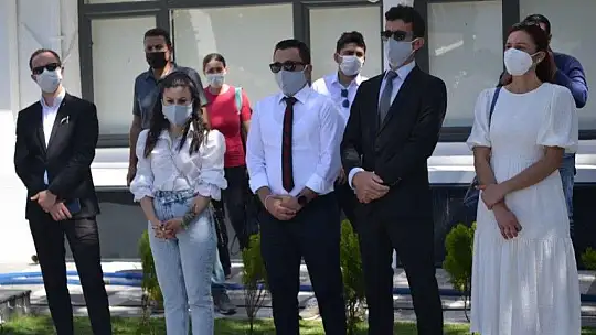 Gençlik ve Spor Bayramına buruk kutlama