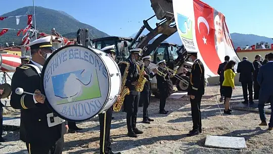 GES projeli kapalı Pazaryeri'nin temel atma töreni gerçekleşti