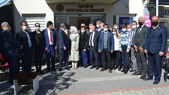 Davutoğlu Fethiye'de sevgiyle karşılandı