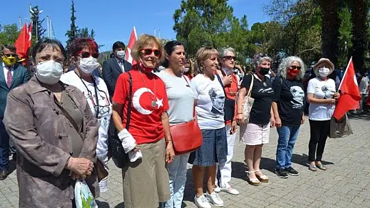 Fethiye'de STK'lardan 19 Mayıs kutlaması