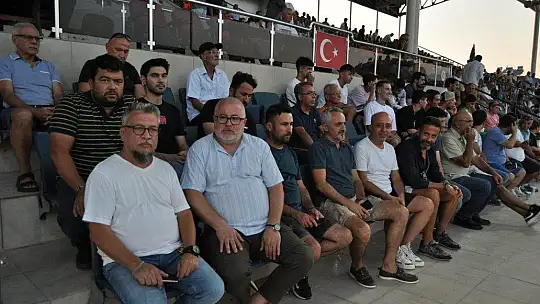 FETHİYESPOR EVİNDE KİMSEYİ AFFETMİYOR 3-1