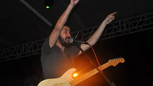 C'NB ve COVERMAN'den Cumhuriyet konseri