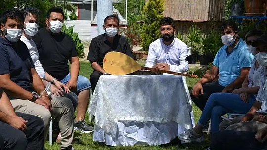 Müzisyenler işlerini geri istiyor