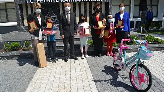 Ödülleri törenle takdim edildi 