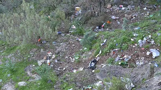 Gençlerin buluşma noktası Âşıklar Tepesi